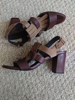 MINELLI Brown Leather with Suede fringe strap Block Heel Sandals size 8
